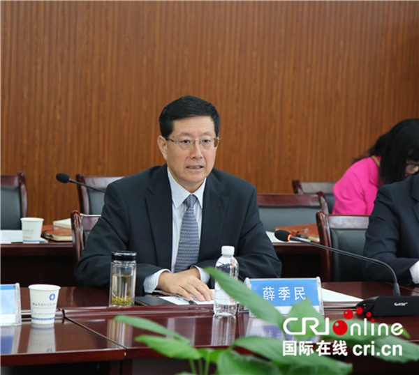 壹定发党委书记、董事长薛季民向媒体介绍关于推动两项鼎新试点工作的有关情况_副本.jpg 壹定发党委书记、董事长薛季民向媒体介绍关于推动两项鼎新试点工作的有关情况_副本.jpg