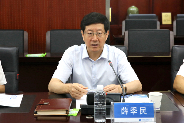 董事长_副本.jpg